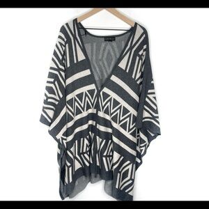 Forever 21+ Aztek Oversized Blanket Cardigan 2x/3x